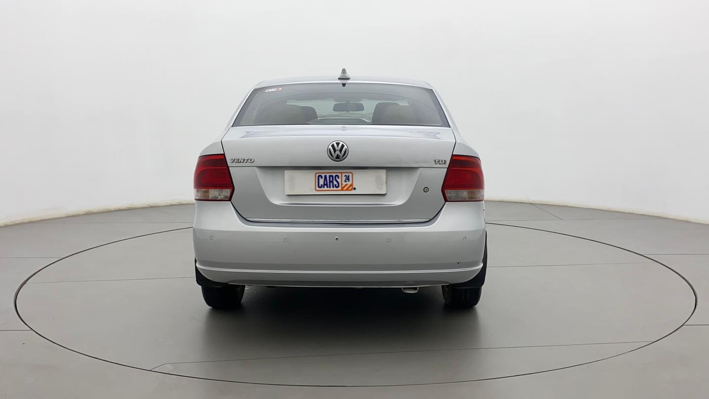 2015 Volkswagen Vento HIGHLINE 1.5 AT, Diesel, Automatic, 95,399 km, Back/Rear