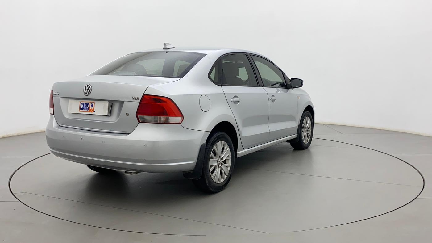 2015 Volkswagen Vento HIGHLINE 1.5 AT, Diesel, Automatic, 95,399 km, Right Back Diagonal