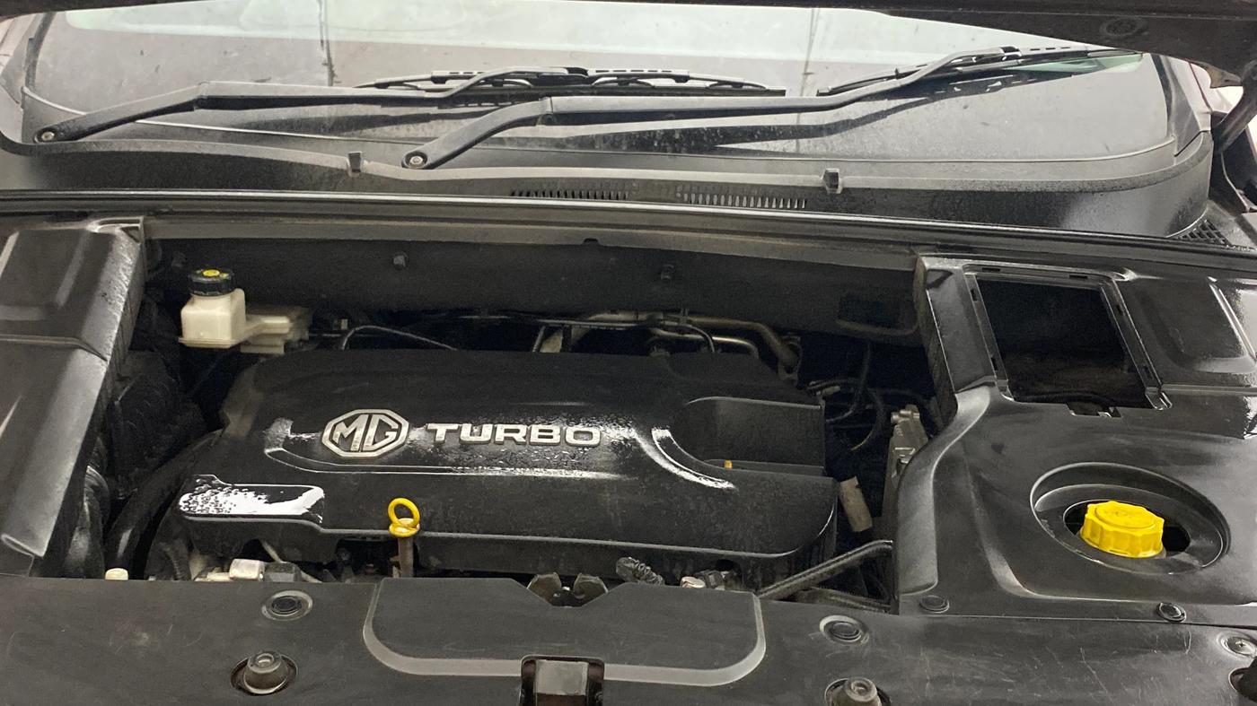 2022 MG HECTOR PLUS SELECT 2.0 DIESEL TURBO MT 7-STR, Diesel, Manual, 61,224 km, Engine View