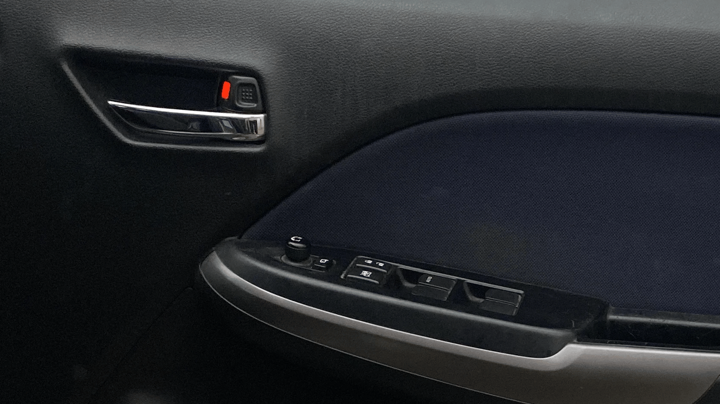 2020 Maruti Baleno ALPHA CVT PETROL 1.2, Petrol, Automatic, 20,844 km, Driver Side Door Panels Control