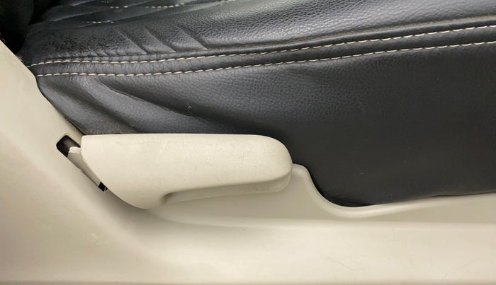 2018 Maruti Celerio VXI CNG, CNG, Manual, 1,15,213 km, Driver Side Adjustment Panel
