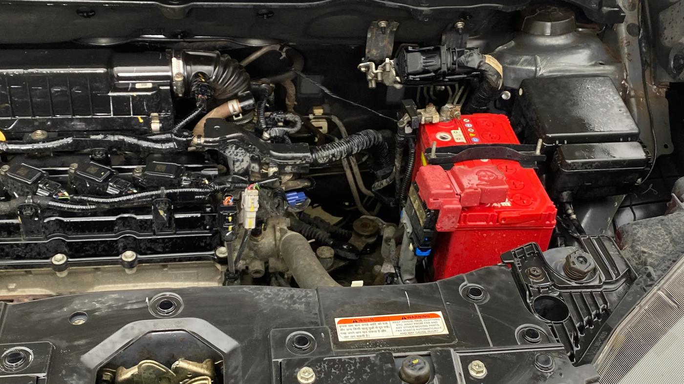 2021 Maruti XL6 ALPHA MT, Petrol, Manual, 38,375 km, Engine View - Left