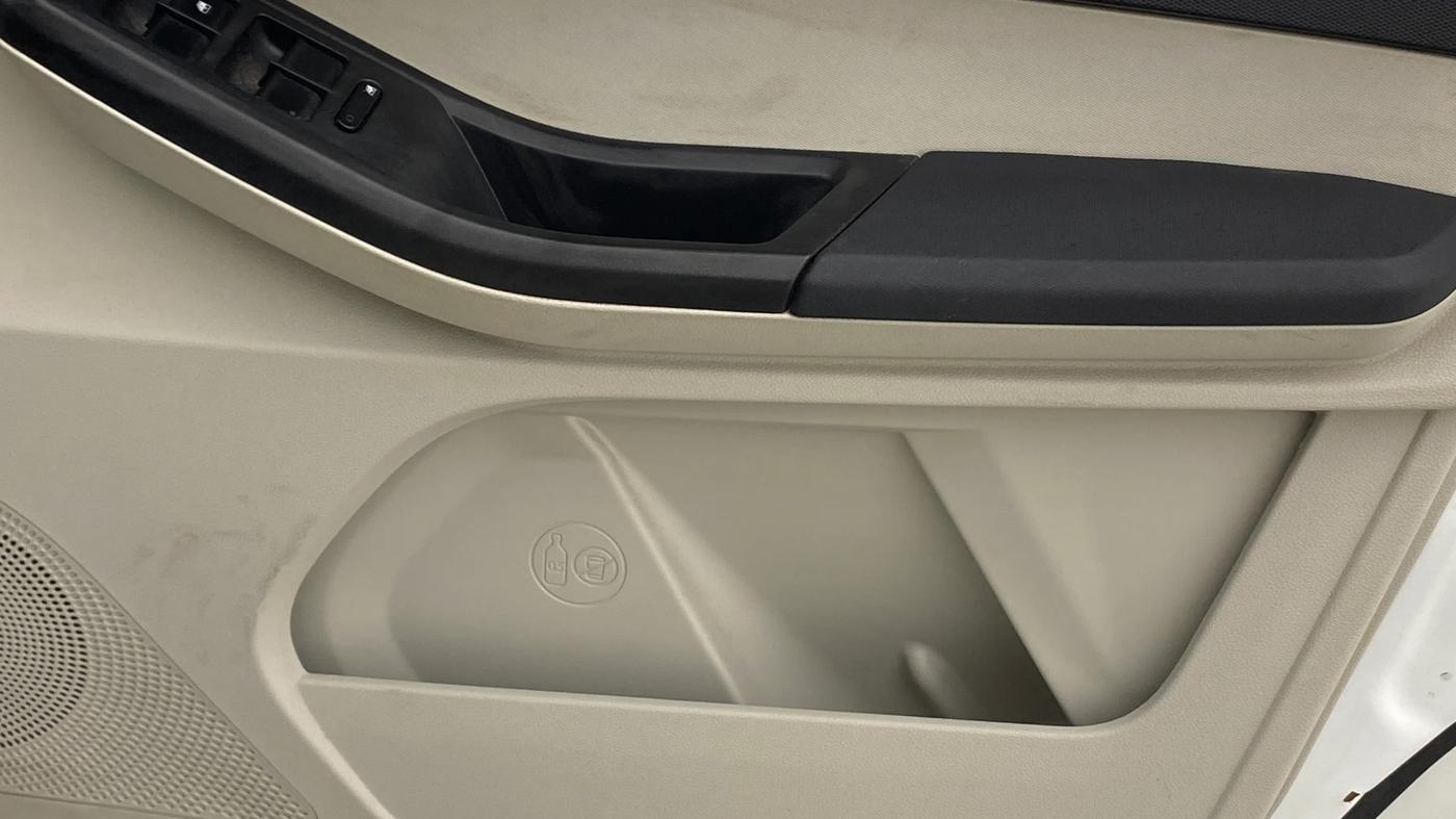 2023 Tata Tiago XZ PLUS PETROL, Petrol, Manual, 45,693 km, Driver Side Door Panels Control