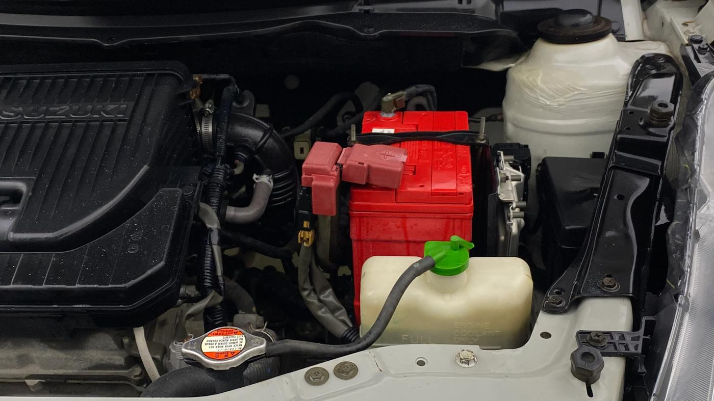 2013 Maruti Swift Dzire VXI, Petrol, Manual, 42,904 km, Engine View - Left