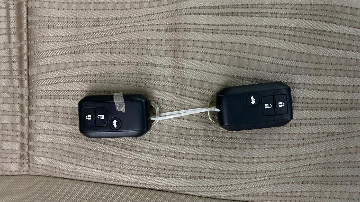 2017 Maruti Dzire ZXI PLUS AMT, Petrol, Automatic, 95,831 km, Key Close Up
