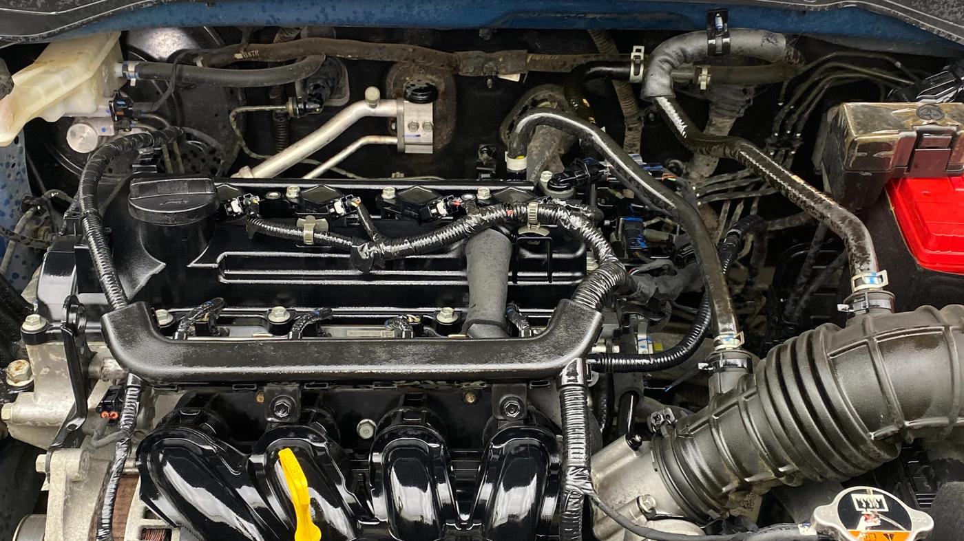 2021 Hyundai VENUE S+ 1.2, Petrol, Manual, 23,851 km, Engine View