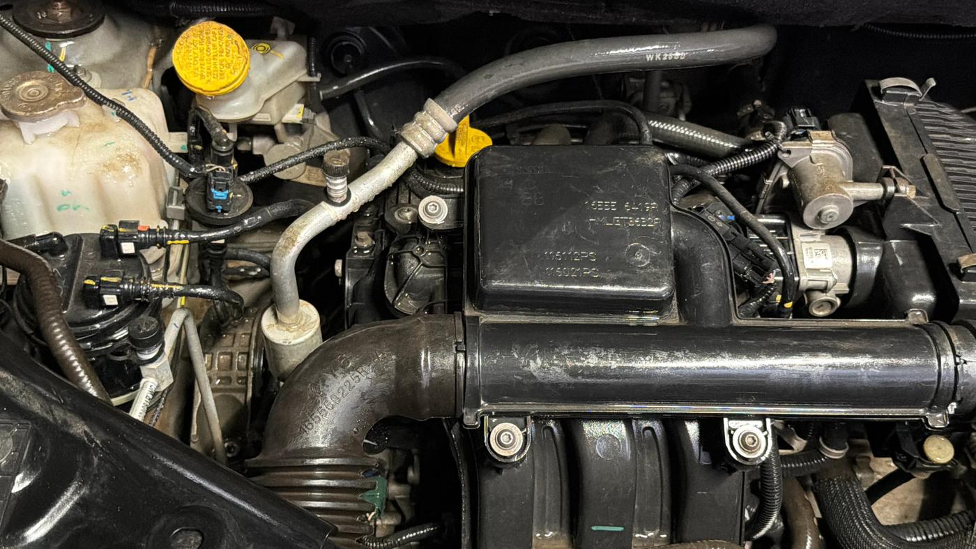 2023 Nissan MAGNITE XL, Petrol, Manual, 40,563 km, Engine View - Right