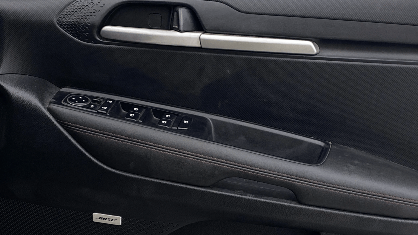2021 KIA SONET GTX PLUS 1.0 DCT, Petrol, Automatic, 1,07,524 km, Driver Side Door Panels Control