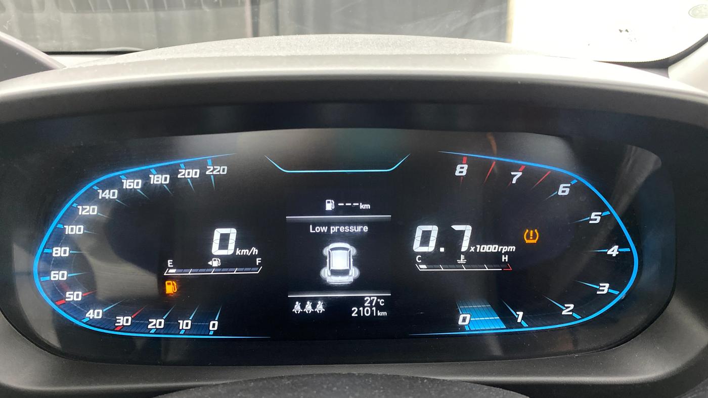 2025 Hyundai NEW I20 Sportz (O) 1.2, Petrol, Manual, 2,055 km, Odometer Image