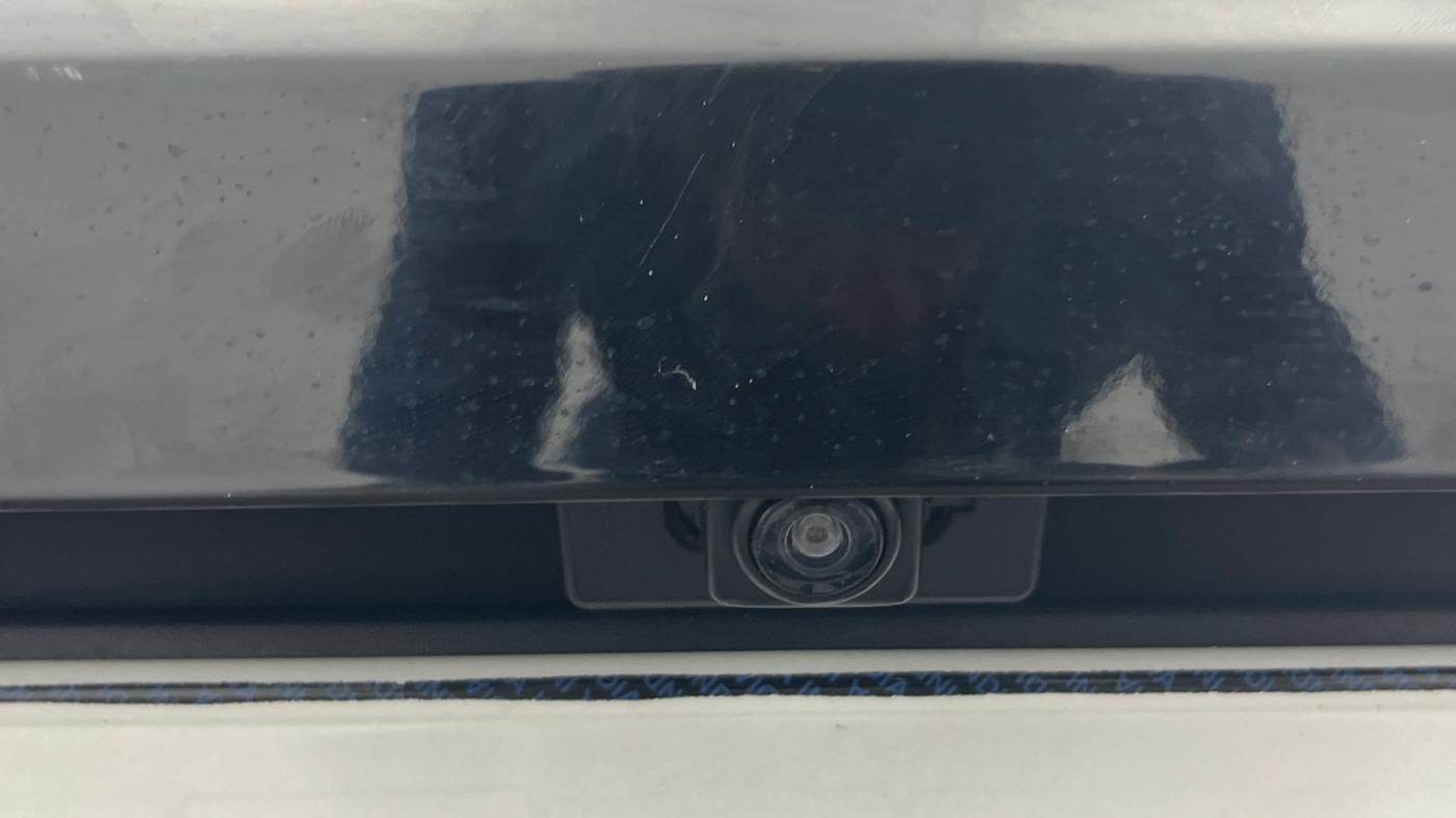 2024 Nissan MAGNITE N-Connecta B4D 1.0 Petrol MT, Petrol, Manual, 15,786 km, Parking Camera