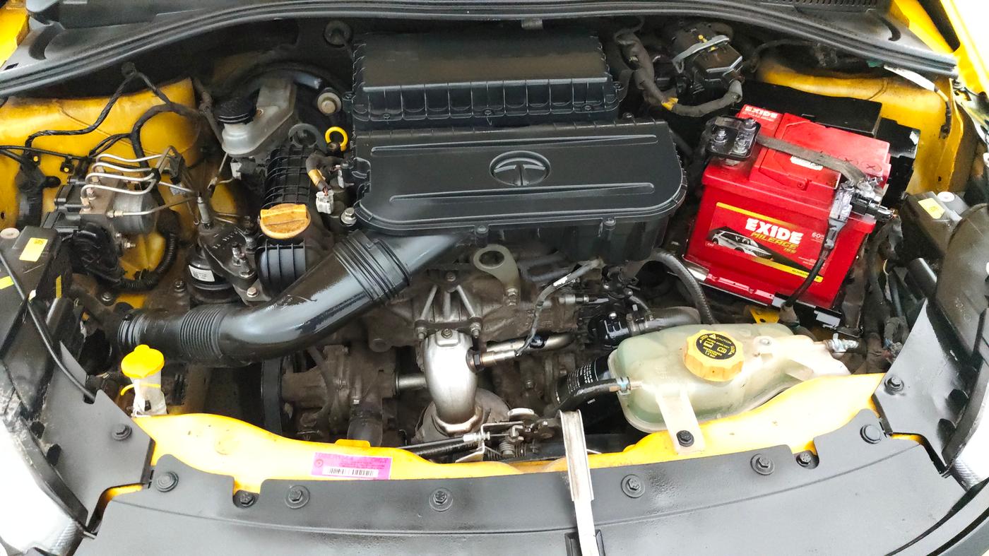 2020 Tata Tiago XT PETROL, Petrol, Manual, 57,829 km, Engine View