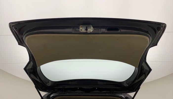 2016 Maruti Ertiga VXI, Petrol, Manual, 86,518 km, Boot Door Open