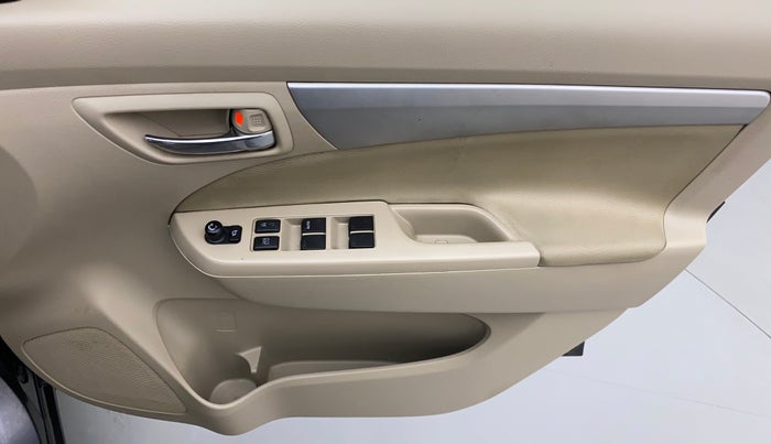 2016 Maruti Ertiga VXI, Petrol, Manual, 86,518 km, Driver Side Door Panels Control