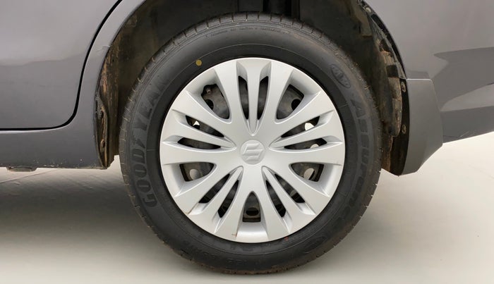 2016 Maruti Ertiga VXI, Petrol, Manual, 86,518 km, Left Rear Wheel