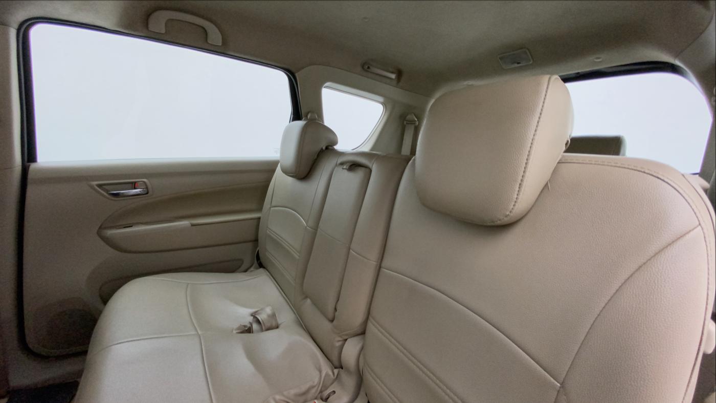 2016 Maruti Ertiga VXI, Petrol, Manual, 86,518 km, Right Side Rear Door Cabin