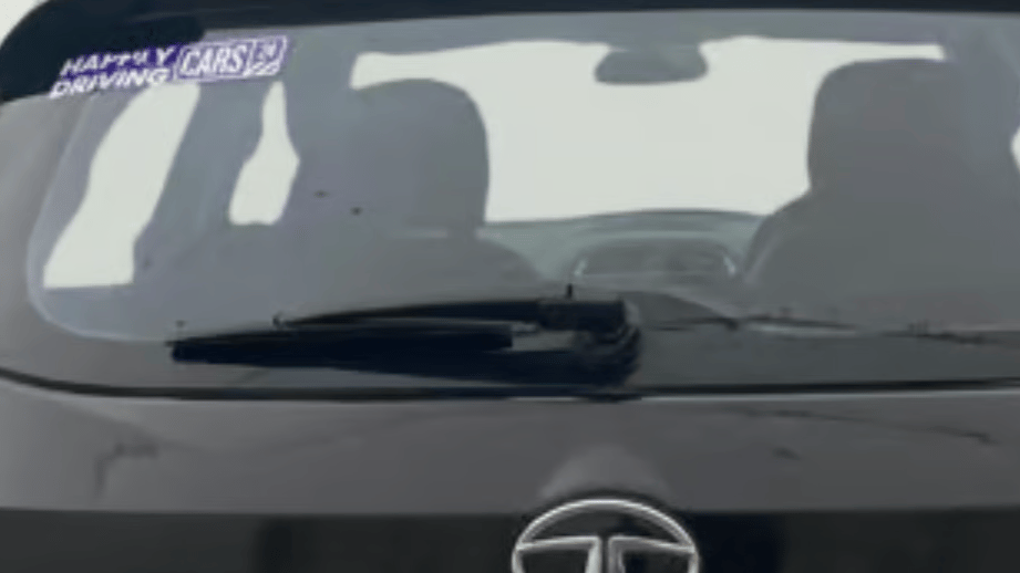 2022 Tata Tiago XZ PLUS PETROL, Petrol, Manual, 45,290 km, Rear Wiper