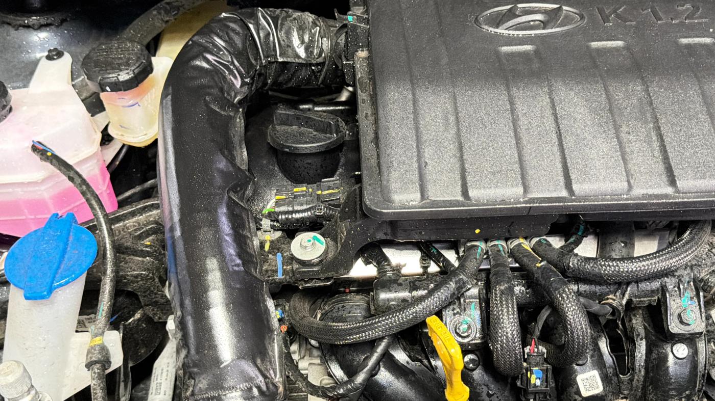 2026 Hyundai AURA S 1.2 CNG, CNG, Manual, 591 km, Engine View - Right