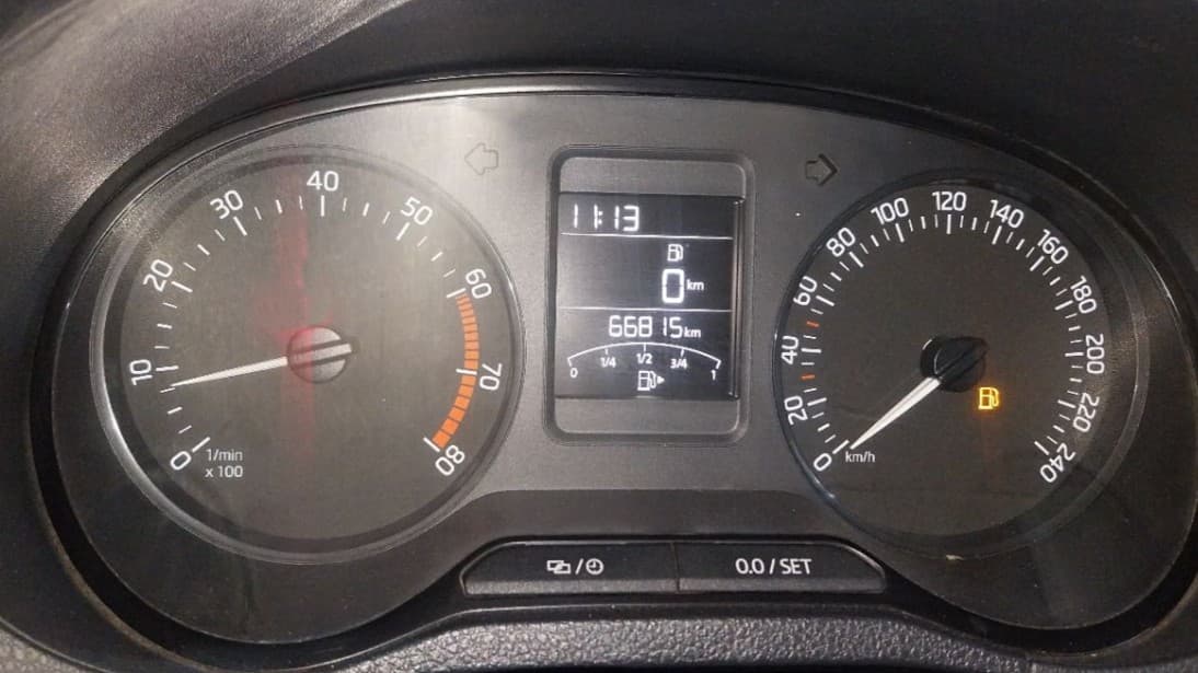 2017 Skoda Rapid 1.6 MPI STYLE PLUS MT, Petrol, Manual, 66,815 km, Odometer Image