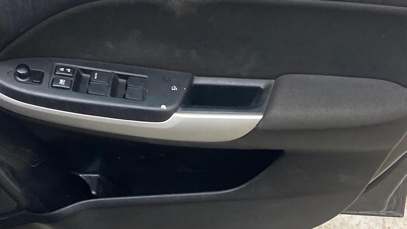 2018 Maruti Baleno ALPHA CVT PETROL 1.2, Petrol, Automatic, 61,605 km, Driver Side Door Panels Control