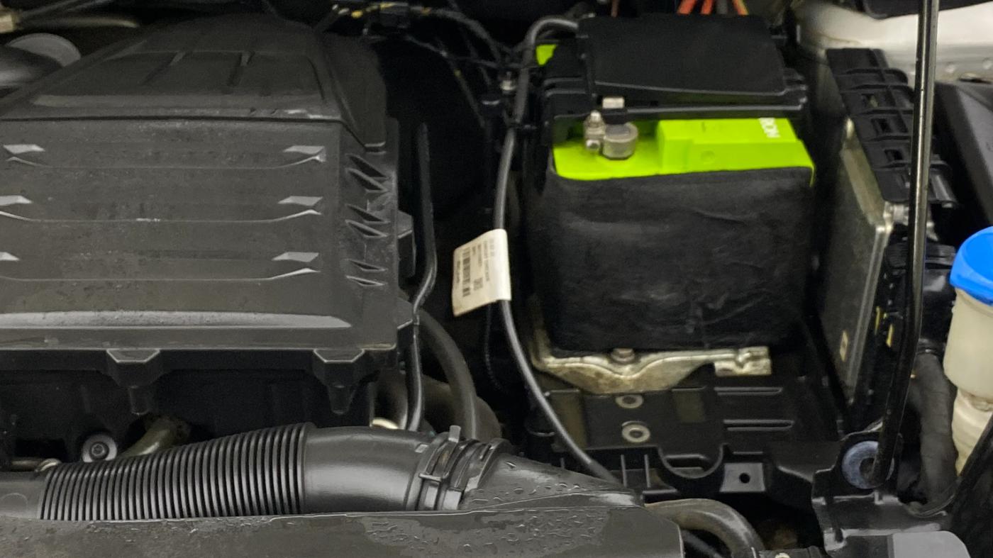2022 Volkswagen TAIGUN TOPLINE 1.0 TSI AT, Petrol, Automatic, 43,324 km, Engine View - Left