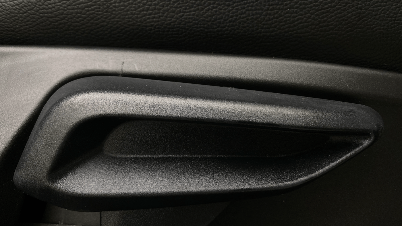 2022 Tata Tiago XT PETROL, Petrol, Manual, 62,423 km, Driver Side Adjustment Panel