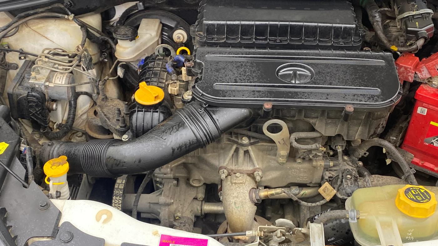2023 Tata Tiago XZ PLUS CNG, CNG, Manual, 17,118 km, Engine View - Right