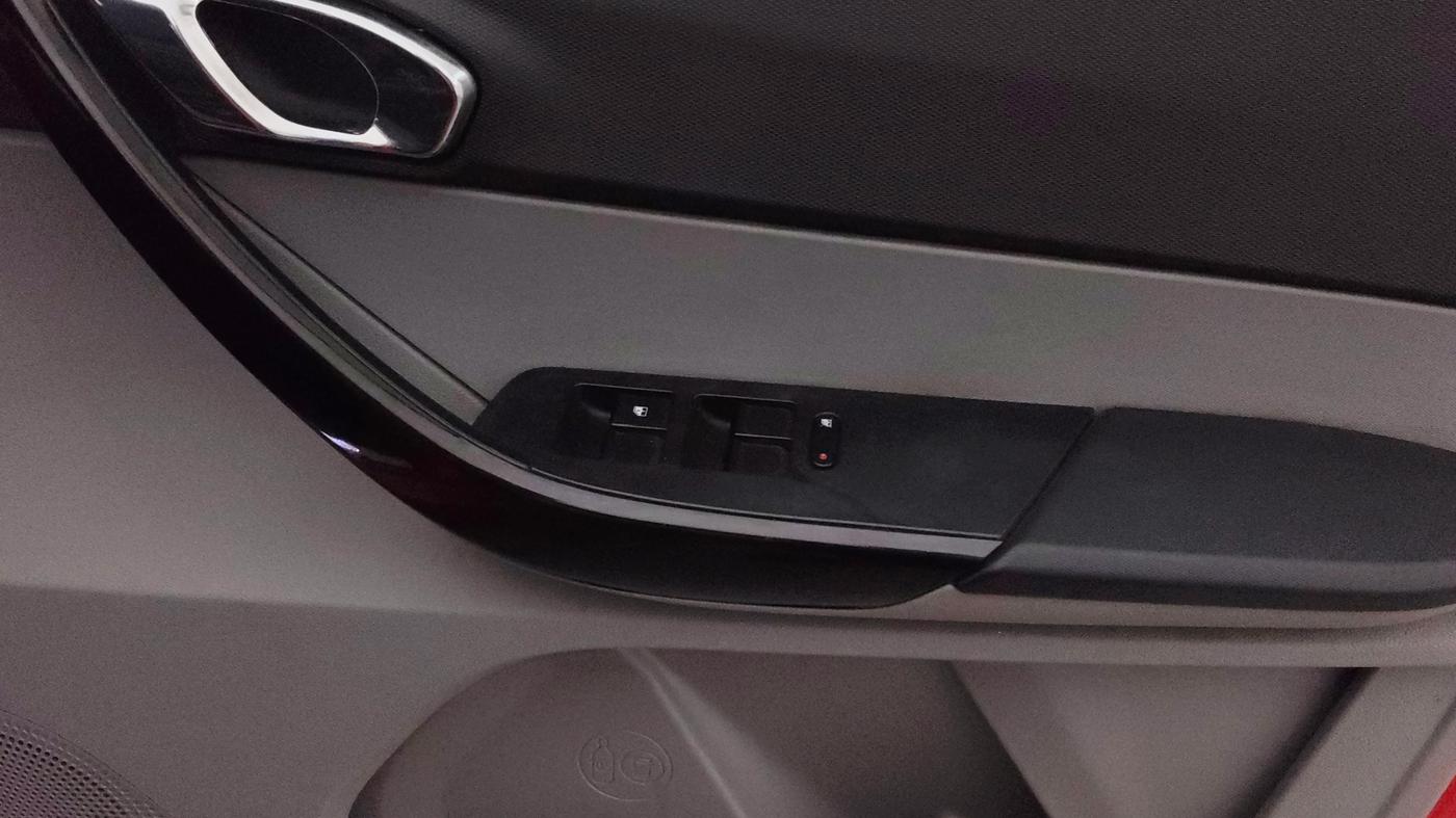 2020 Tata Tiago XZA PLUS PETROL, Petrol, Automatic, 33,895 km, Driver Side Door Panels Control