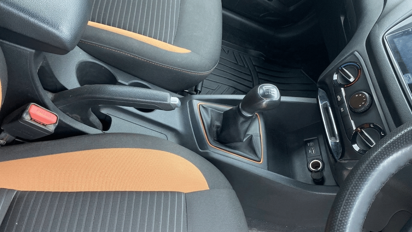2017 Hyundai i20 Active 1.2 BASE, Petrol, Manual, 63,684 km, Gear Lever