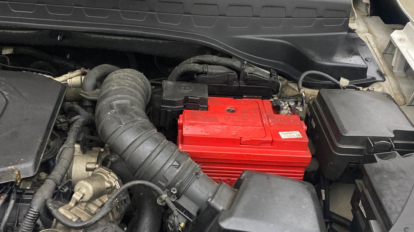 2022 KIA SONET GTX PLUS 1.5, Diesel, Manual, 1,19,285 km, Engine View - Left