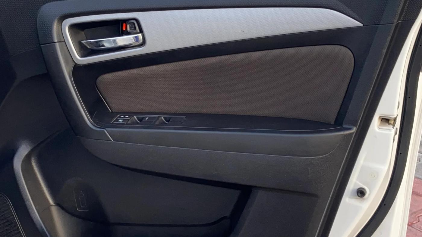 2021 Toyota URBAN CRUISER HIGH GRADE MT, Petrol, Manual, 93,435 km, Driver Side Door Panels Control