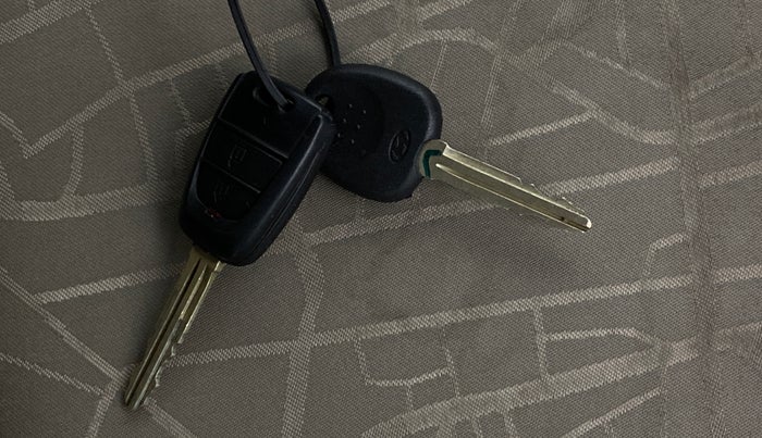 2016 Hyundai Grand i10 MAGNA 1.2 KAPPA VTVT, Petrol, Manual, 11,610 km, Key Close Up