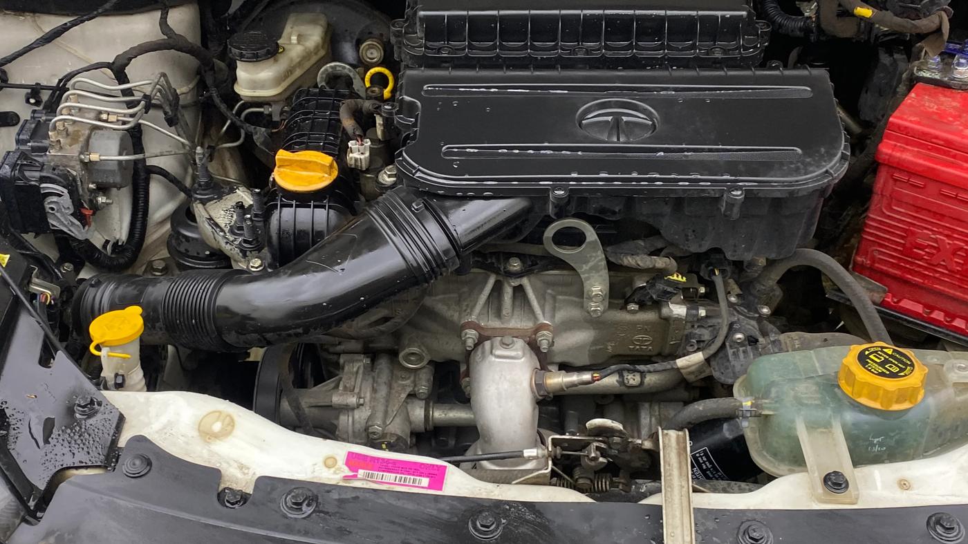 2022 Tata TIGOR XZ PLUS PETROL, Petrol, Manual, 82,276 km, Engine View - Right