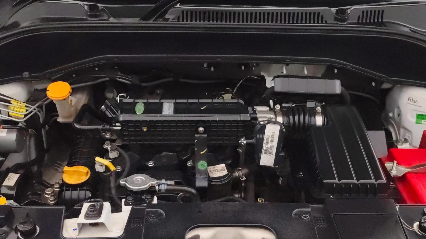 2024 Tata PUNCH CREATIVE AMT 1.2 RTN DUAL TONE, Petrol, Automatic, 9,649 km, Engine View