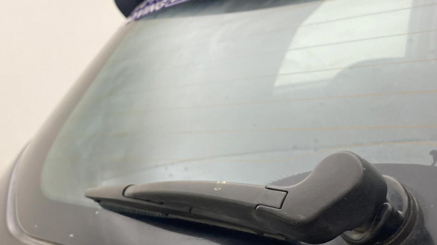 2022 Tata NEXON XZA PLUS KAZIRANGA PETROL, Petrol, Automatic, 98,852 km, Rear Wiper