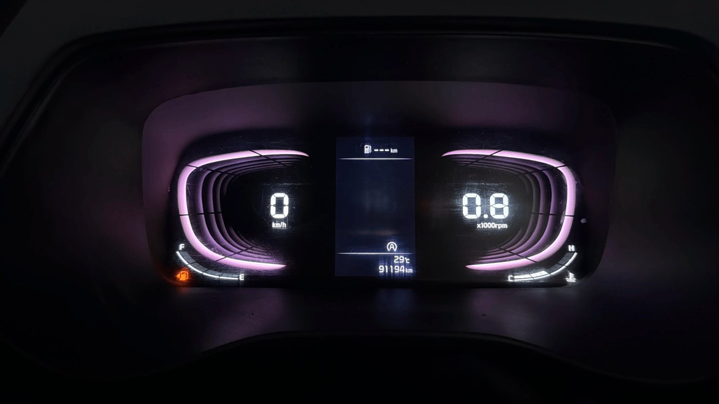 2023 KIA CARENS PREMIUM 1.5 PETROL 7 STR, Petrol, Manual, 91,193 km, Odometer Image