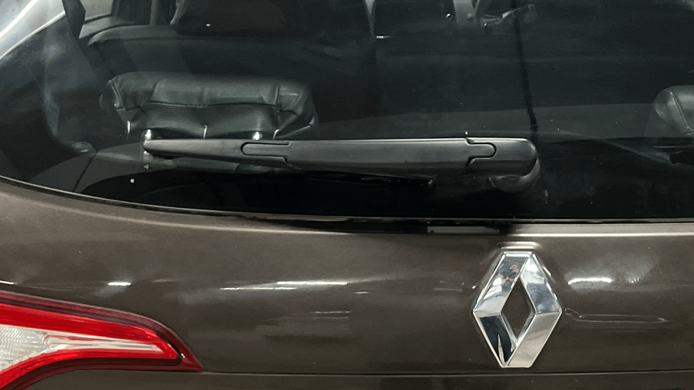 2024 Renault TRIBER RXT, Petrol, Manual, 15,192 km, Rear Wiper