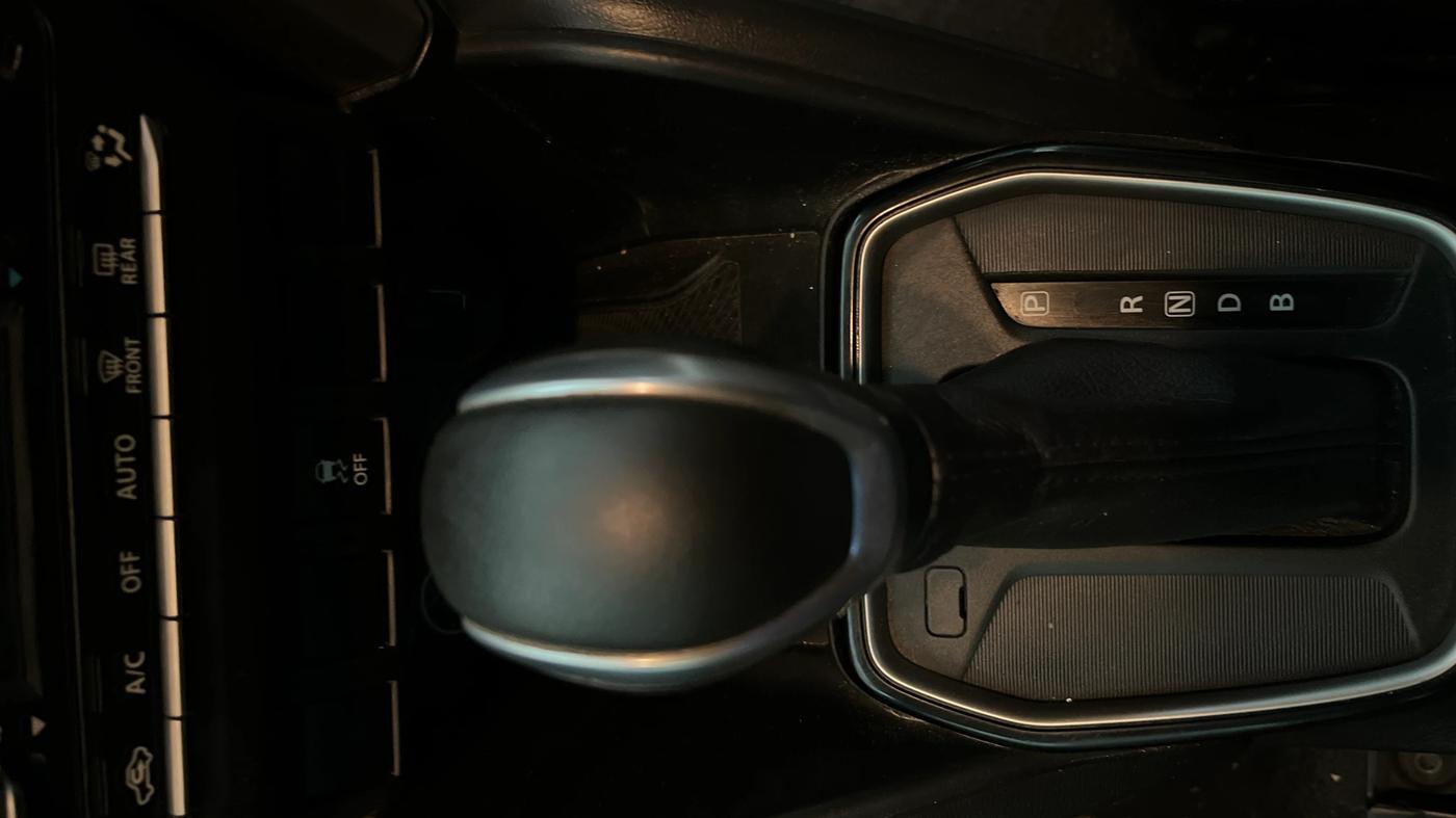 2023 Maruti Grand Vitara ALPHA PLUS HYBRID ECVT, Hybrid, Automatic, 73,844 km, Gear Lever