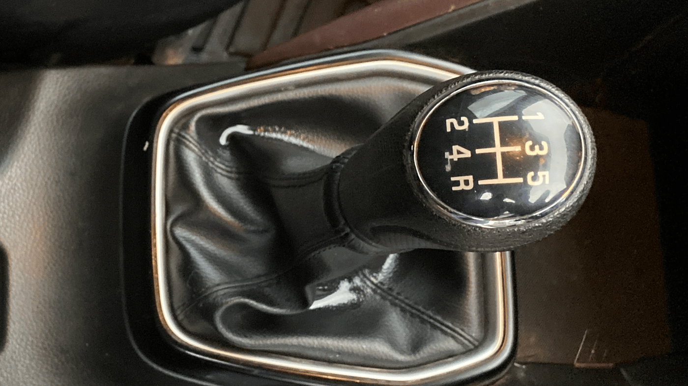2022 Maruti Grand Vitara ALPHA SMART HYBRID, Petrol, Manual, 66,751 km, Gear Lever