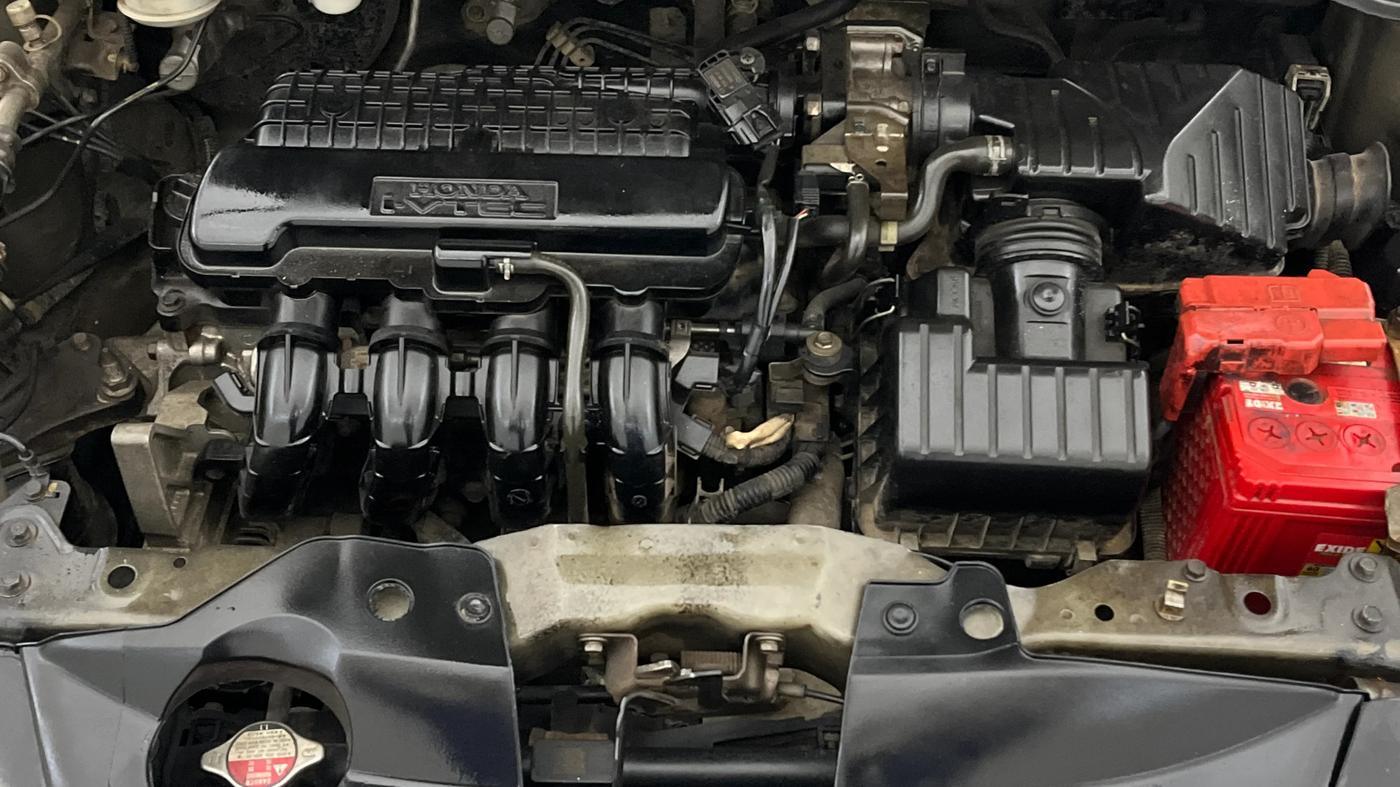2013 Honda Amaze 1.2L I-VTEC S, Petrol, Manual, 1,26,750 km, Engine View