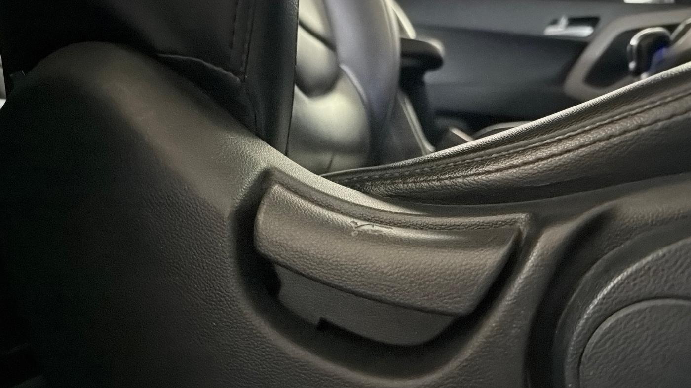 2019 Hyundai Creta SX 1.6 PETROL, Petrol, Manual, 69,168 km, Driver Side Adjustment Panel