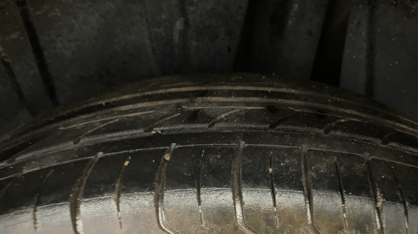 2020 Maruti XL6 ALPHA AT, Petrol, Automatic, 49,441 km, Left Front Tyre Tread
