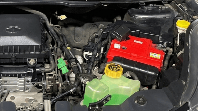 2018 Tata NEXON XZA PLUS PETROL DUAL TONE, Petrol, Automatic, 58,401 km, Engine View - Left