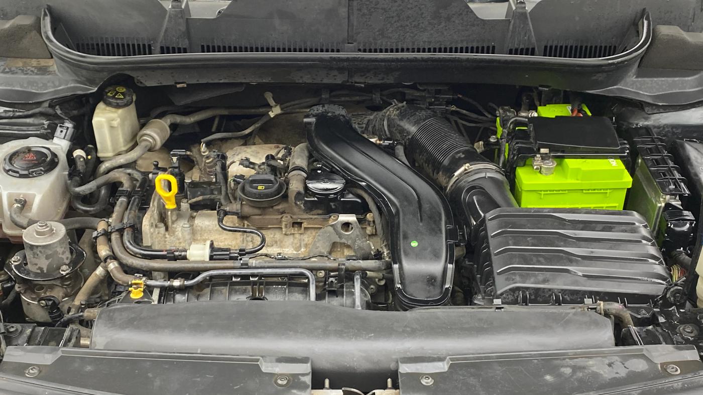 2021 Skoda KUSHAQ STYLE 1.5L TSI DSG, Petrol, Automatic, 87,206 km, Engine View