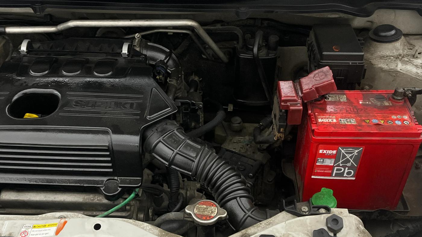 2014 Maruti Celerio VXI AMT, Petrol, Automatic, 42,858 km, Engine View - Left
