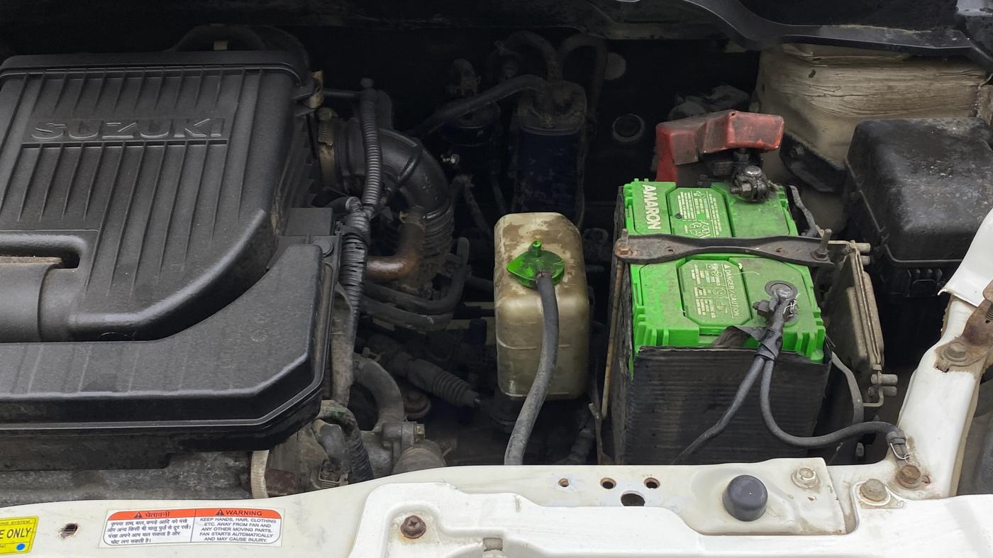 2014 Maruti Ritz ZXI, Petrol, Manual, 27,746 km, Engine View - Left