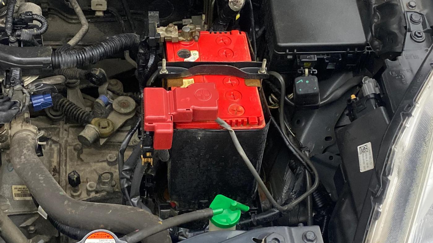 2019 Maruti Dzire VXI, Petrol, Manual, 64,459 km, Engine View - Left