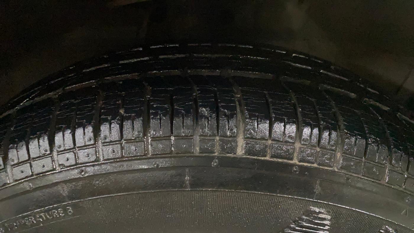 2014 Maruti Ritz LXI, Petrol, Manual, 19,889 km, Right Front Tyre Tread