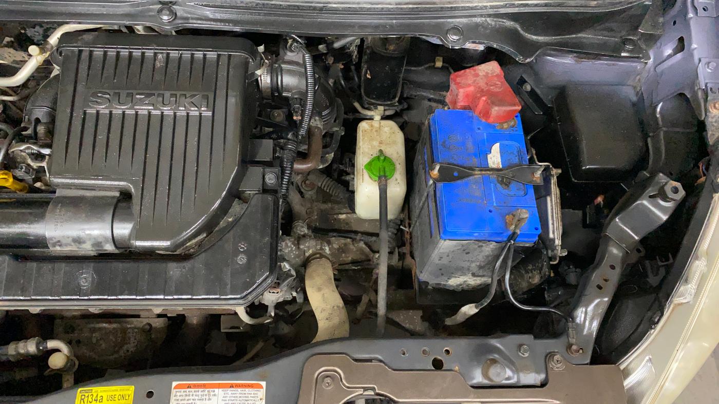 2014 Maruti Ritz LXI, Petrol, Manual, 19,889 km, Engine View - Left