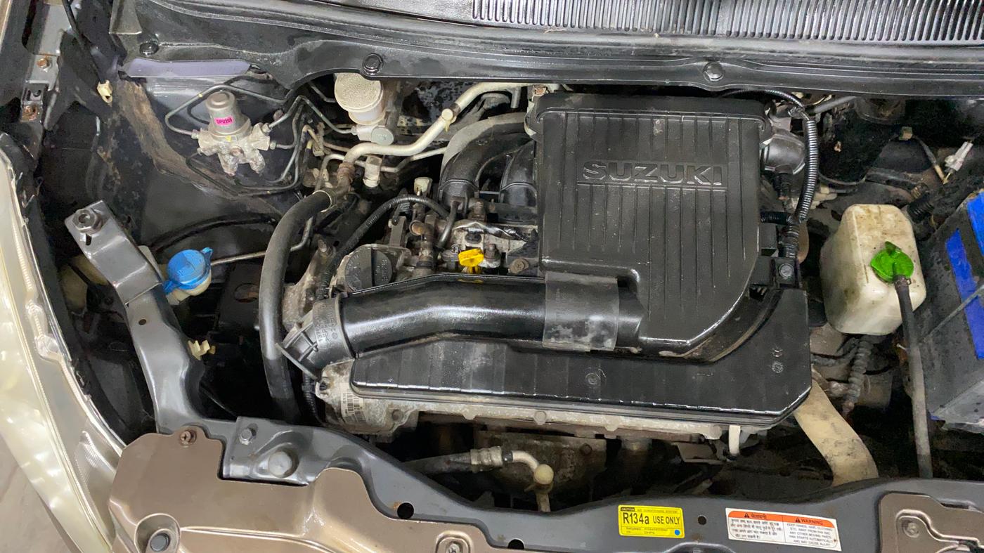 2014 Maruti Ritz LXI, Petrol, Manual, 19,889 km, Engine View - Right