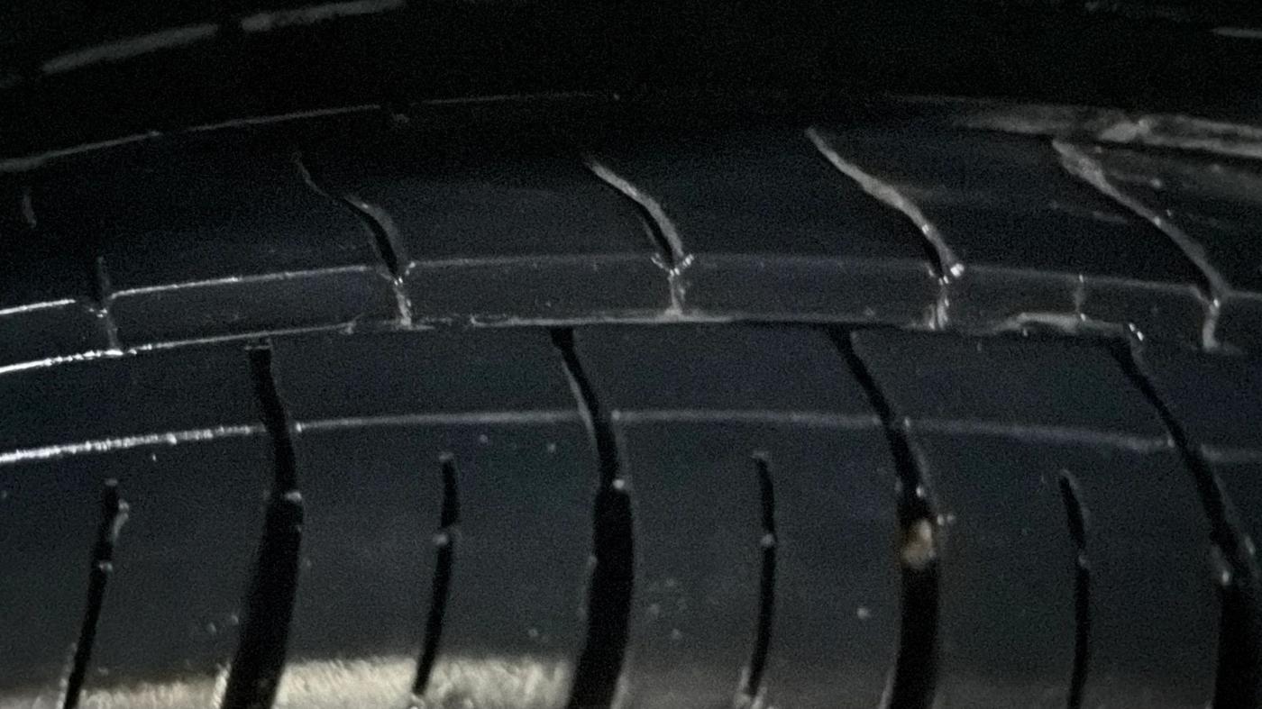 2019 Maruti Ertiga ZXI+ SHVS, Petrol, Manual, 72,312 km, Right Rear Tyre Tread
